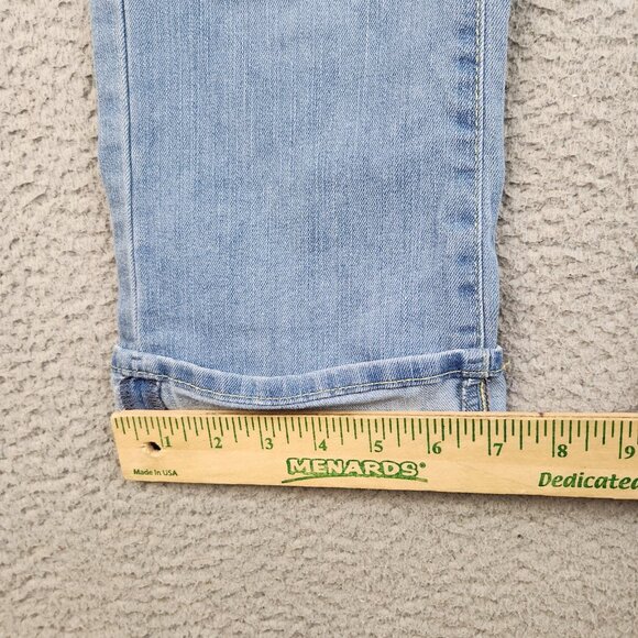 Levi Strauss Signature Mid Rise Capri's Light Wash Jeans Womens Size 10 Stretch - Picture 7 of 10